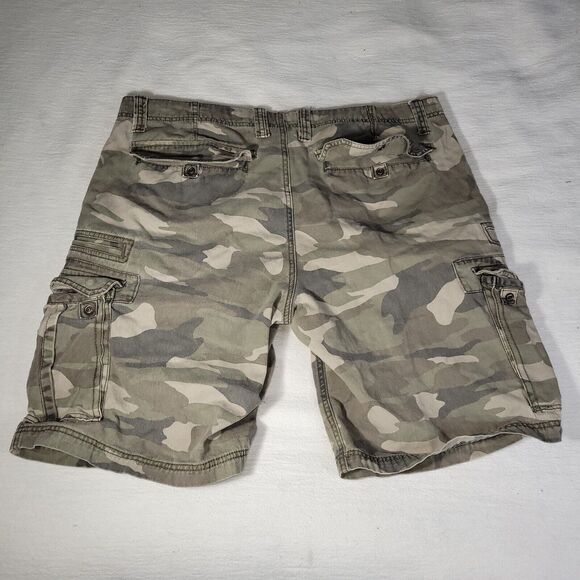 No Boundaries Shorts Mens Size 44 Cargo Hiking Camping Outdoors Camp RN 95705 - Picture 2 of 10